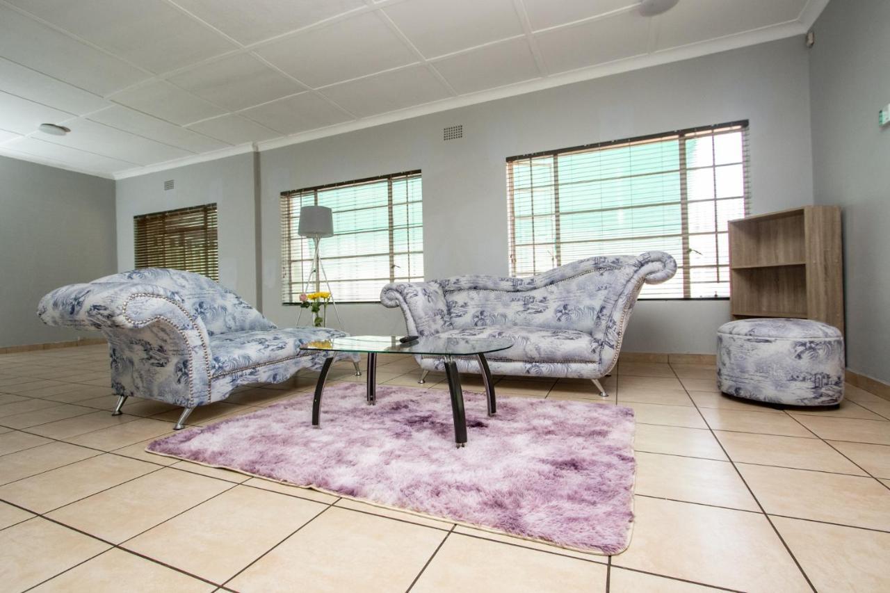 Willow Guest House Boksburg Buitenkant foto