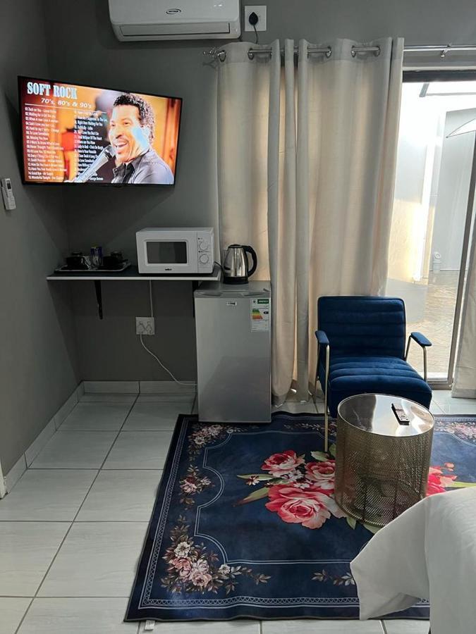 Willow Guest House Boksburg Buitenkant foto