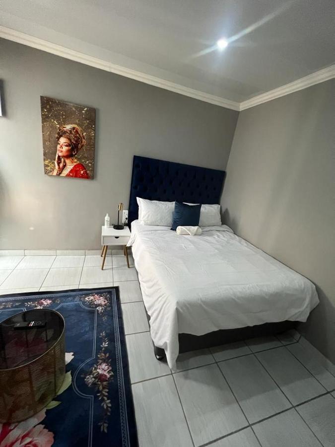 Willow Guest House Boksburg Buitenkant foto