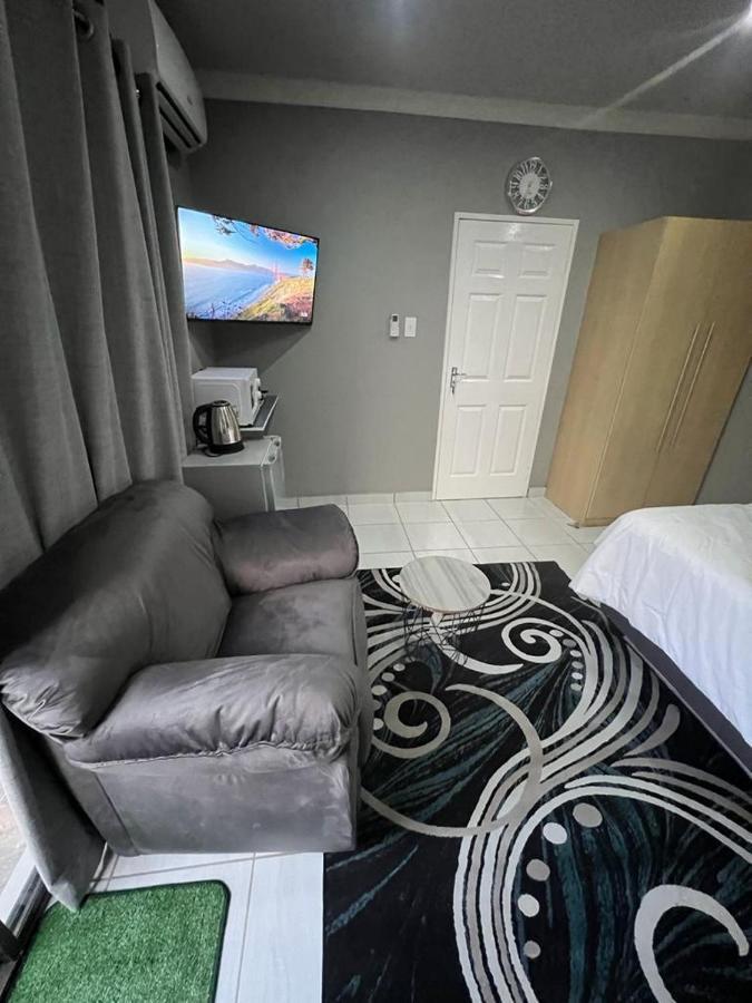 Willow Guest House Boksburg Buitenkant foto