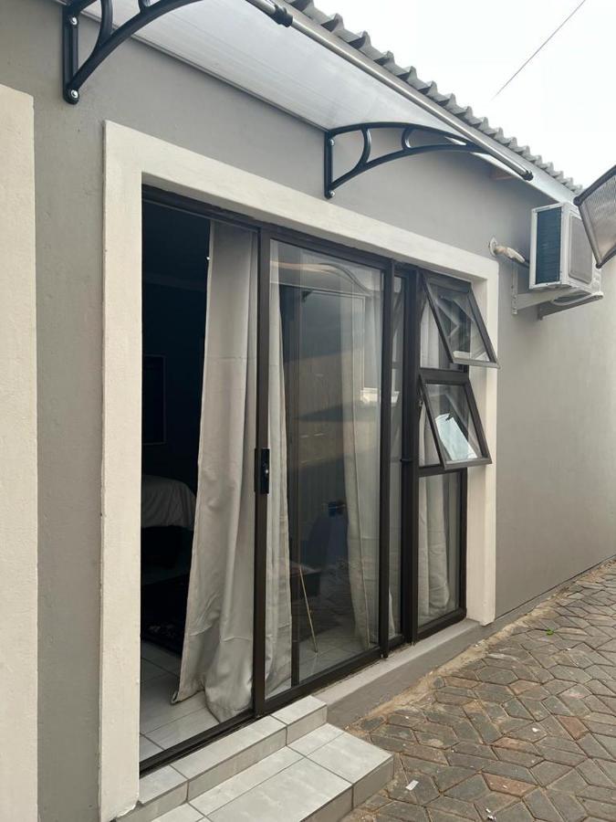 Willow Guest House Boksburg Buitenkant foto