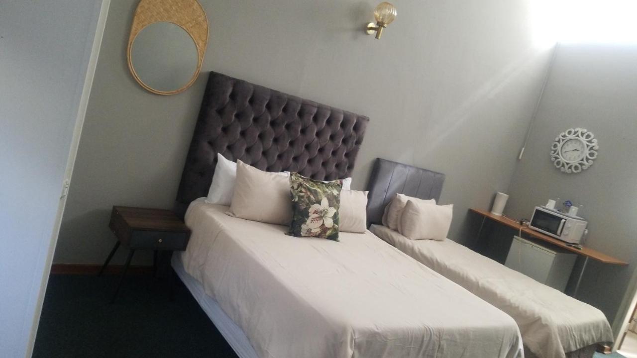 Willow Guest House Boksburg Buitenkant foto