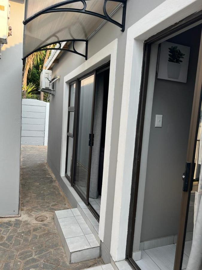 Willow Guest House Boksburg Buitenkant foto