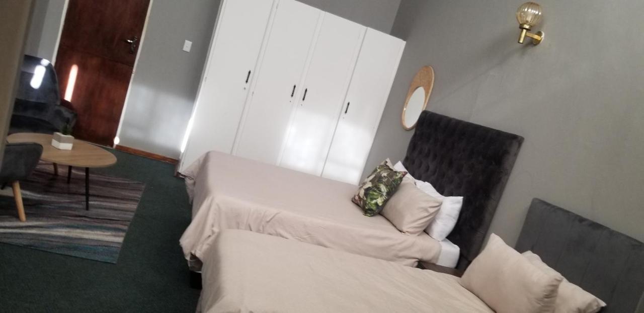 Willow Guest House Boksburg Buitenkant foto